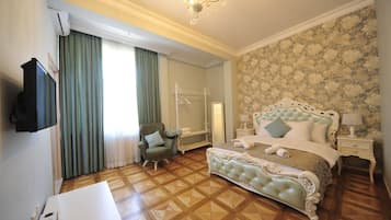 Honeymoon Double Room, 1 Bedroom | 1 bedroom, premium bedding, soundproofing, iron/ironing board