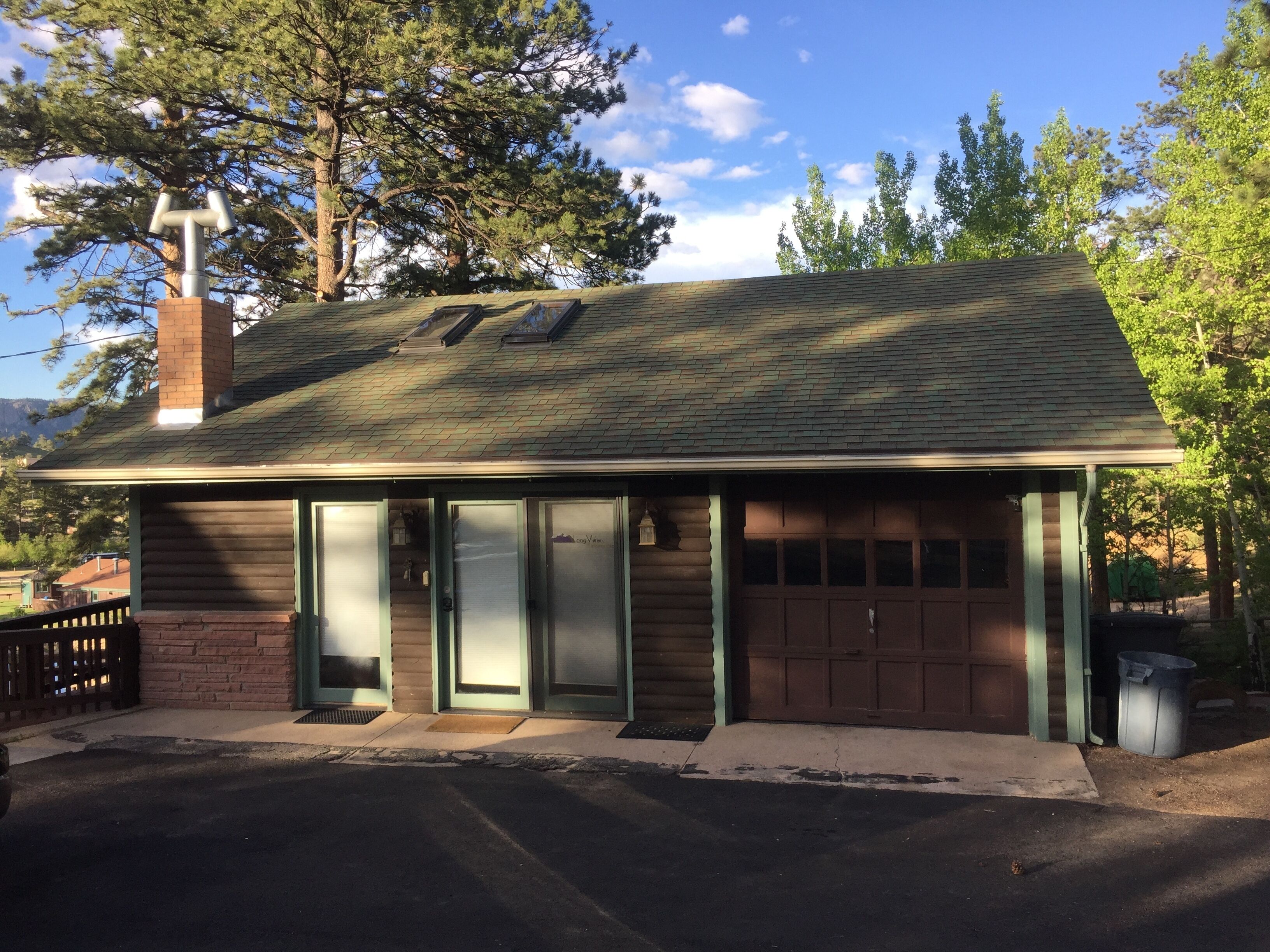 LongView +BrookSide Suites: 2 units/one price, Perfect for families/friends!