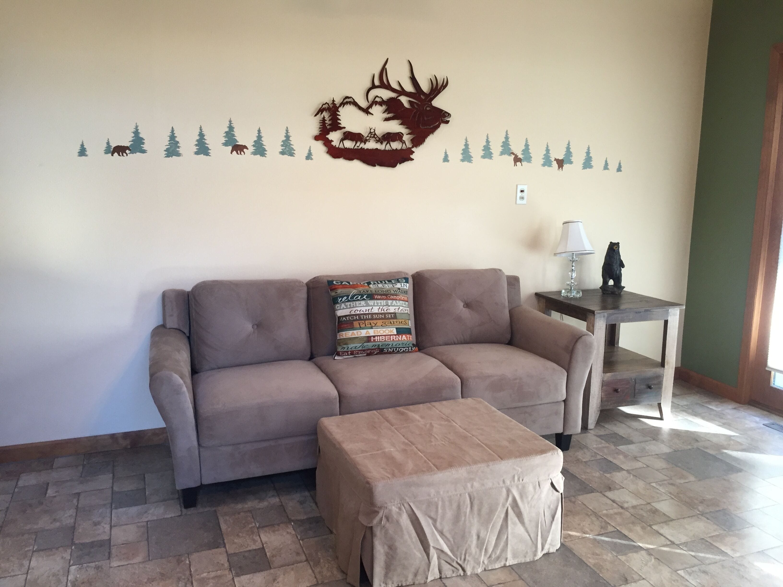 LongView +BrookSide Suites: 2 units/one price, Perfect for families/friends!