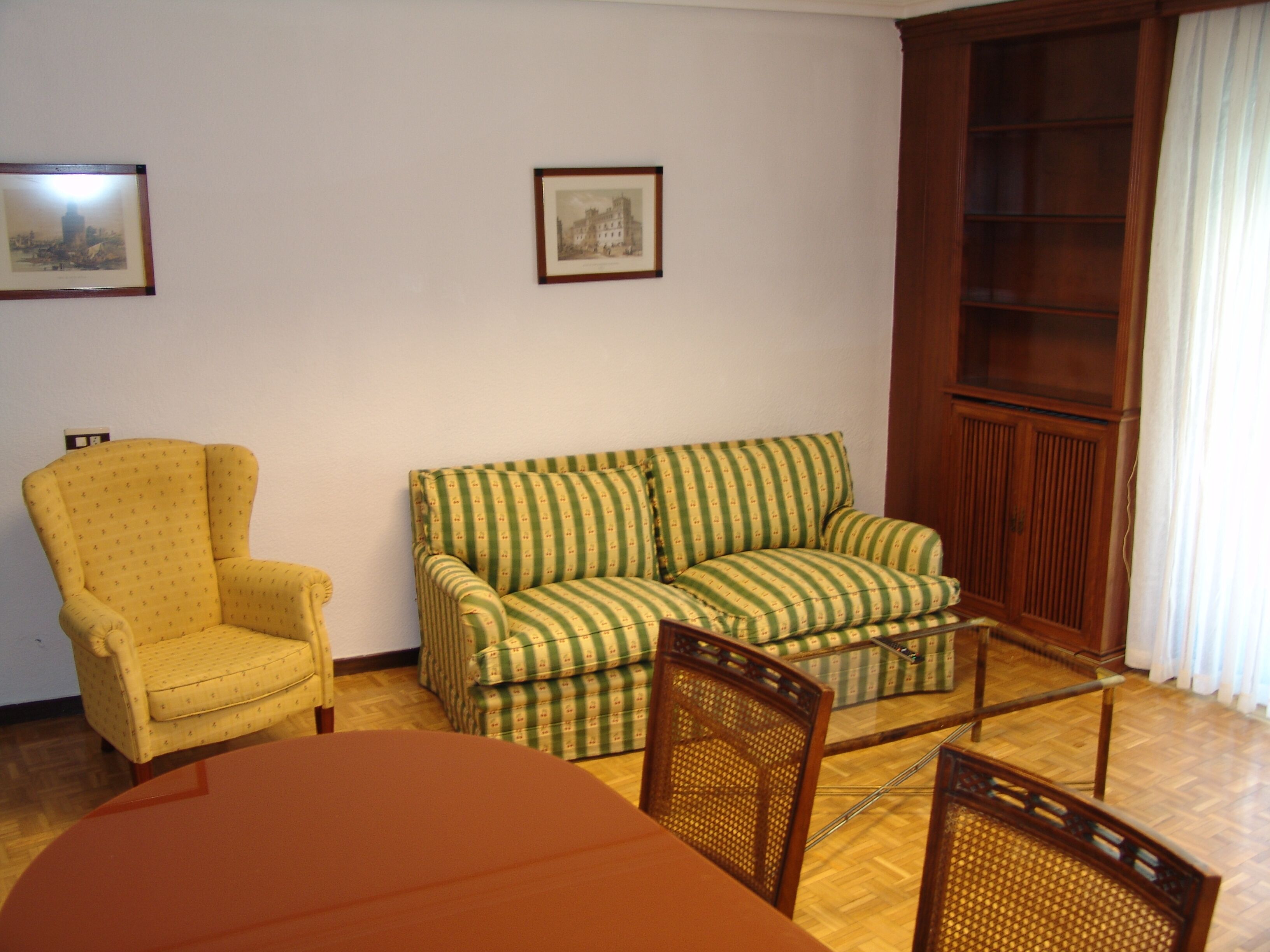 Spacious and luxurious full apartment in the center of Salamanca 
