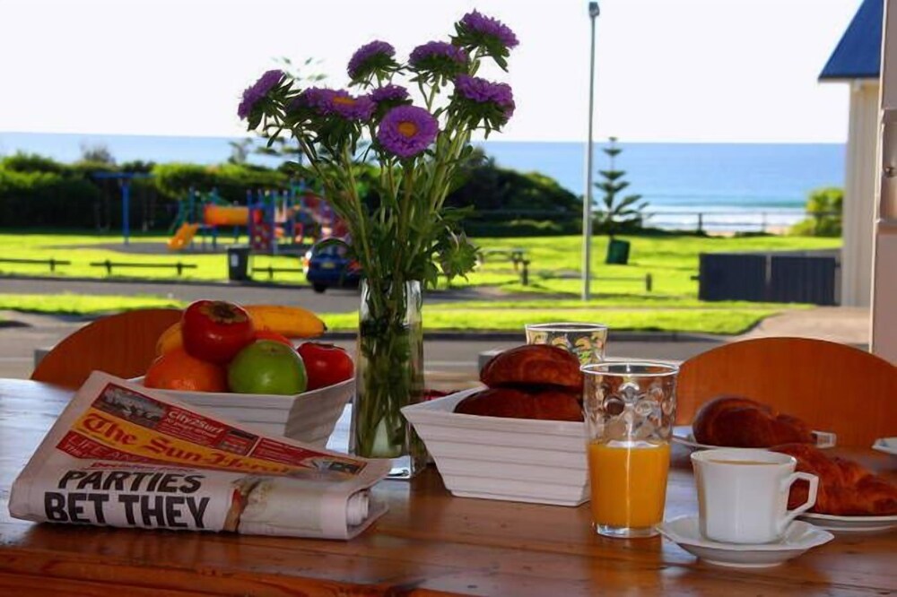 Kiama Aspect on Jones Beach - 100 metres to the beach - 3 Bedrooms - 2 Bathrooms