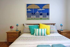 3 dormitorios, tabla de planchar con plancha, wifi gratis y ropa de cama