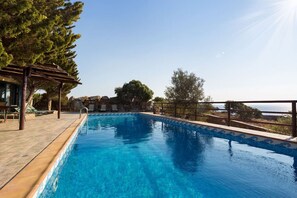 Outdoor pool - Sea View Villa w/ Private Pool, BBQ, near Elafonissi (Chania)