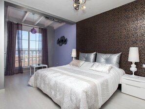 2 chambres, fer et planche à repasser, accès Internet, draps fournis