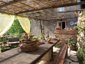 Outdoor dining - The rustic Tuscan that you have always wanted to live (Camaiore)