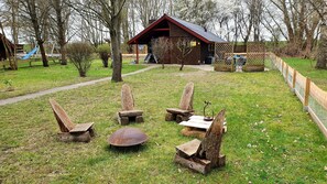 Outdoor dining - Vacation at Lille Hus in Gartow am See in the beautiful Wendland (Gartow)