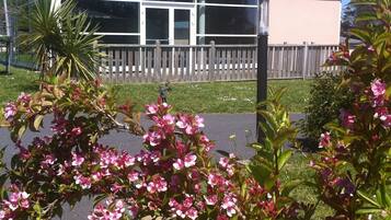 Enceinte de lâhĂ©bergement