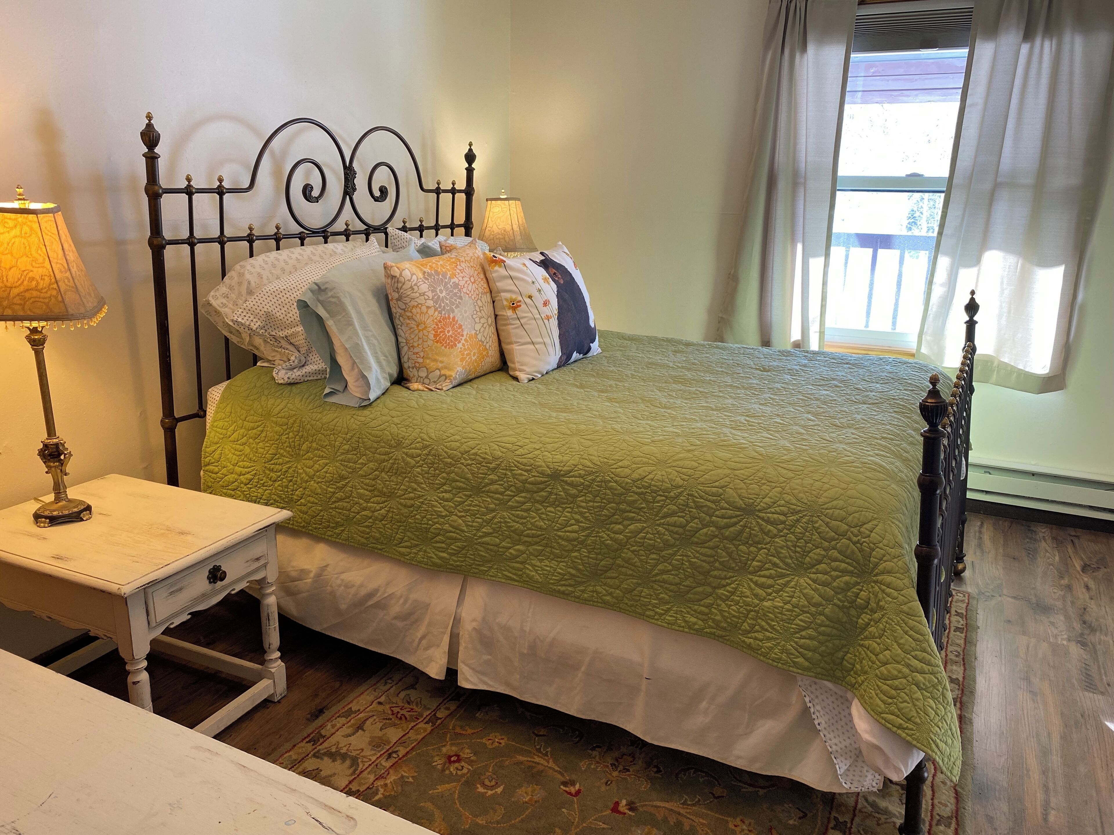 3 多间卧室、熨斗/熨衣板、免费 WiFi、床单