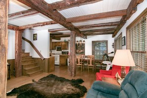 Smart TV, fireplace, video games, ping pong - Classic Wisconsin Lake Home on Big Silver Lake, Great for Swimming & Boating! (Wautoma)