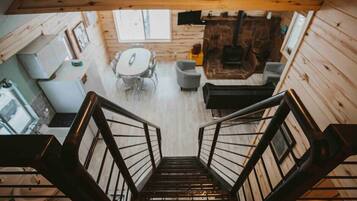 Smart TV, fireplace, offices