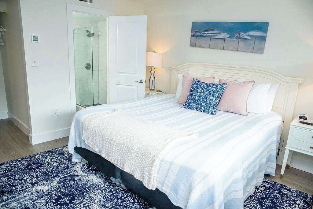 4 chambres, fer et planche à repasser, Wi-Fi, literie fournie