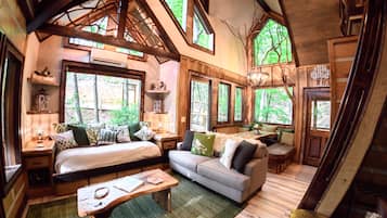 2 sovrum, strykjÀrn/strykbrÀda, gratis wi-fi och sÀngklÀder