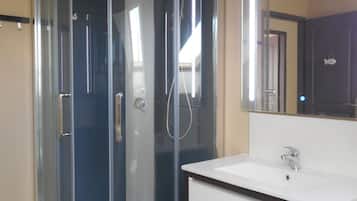 Een douche, een haardroger