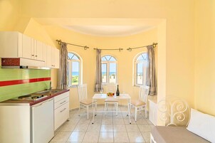 Suite, Sea view | Cocina privada