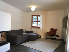 Téléviseur, foyer