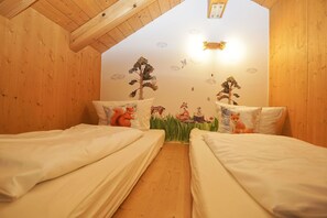 1 غرفة نوم وخدمة الإنترنت وملاءات أسرّة