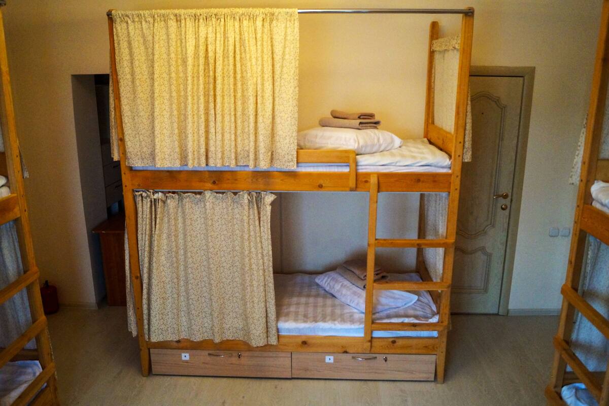 Slaapzaal, alleen voor vrouwen (Bed in 6-bed Room ) | Een strijkplank/strijkijzer, gratis wifi