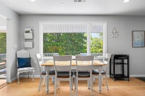 Interior - Unique Retreat w/ Private Patio, 4 King Beds & BBQ (Groton)