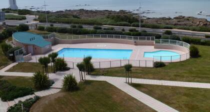 Studio avec Piscine, Parking et Balcon aux Sables-d'Olonne