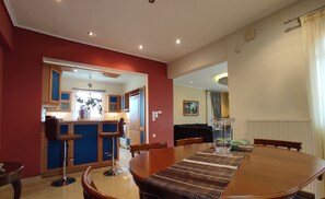 Bar (on property) - Agiokampos Luxurious Resort (Istiaia-Aidipsos)