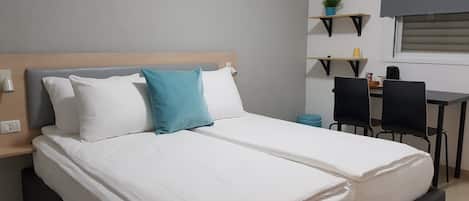 Tomannsrom | Minibar, skrivebord, wi-fi (inkludert) og sengetøy