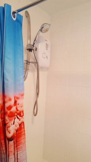 Bathroom - Stunning Somerset House (Middlesbrough)