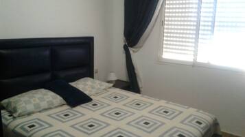 Apartment, 2 Bedrooms, Mountain View | Free WiFi