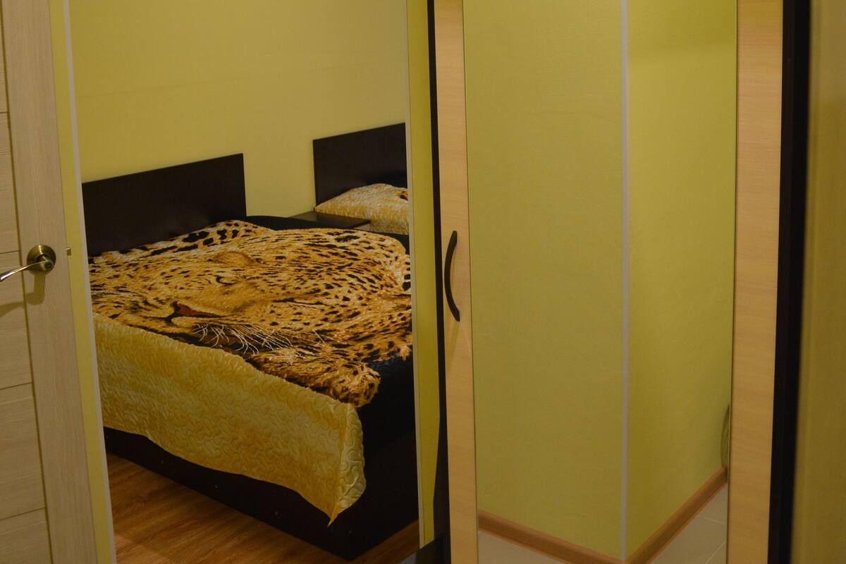 Family Room, Private Bathroom | Seterika/papan seterika, Wi-fi percuma, cadar katil