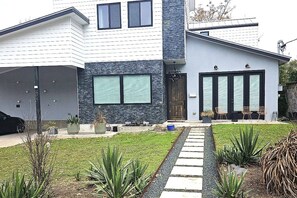 Exterior - Beautifully remodeled home 1 block from South Congress, Spacious, Well-lit with open floor plan (Austin)
