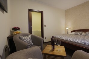 Bügeleisen/Bügelbrett, kostenloses WLAN