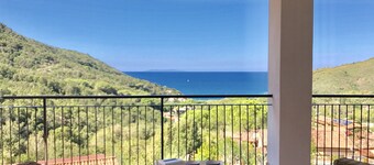 LIDA HOUSE three-room apartment in a beautiful panoramic location