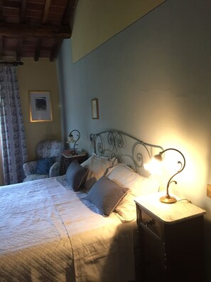 1 bedroom, in-room safe, iron/ironing board, travel cot