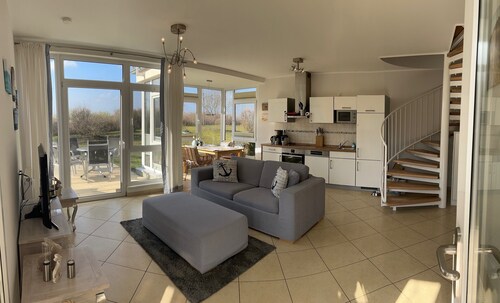 Haffnest with wonderful views of the Salzhaff 