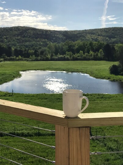 1/2 Mile from Dreams Park, 17 miles to All Star Village, 5 to Cooperstown