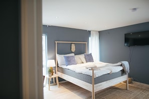 Deluxe-Doppelzimmer, Sauna, Meerseite | Hochwertige Bettwaren, Minibar, individuell dekoriert
