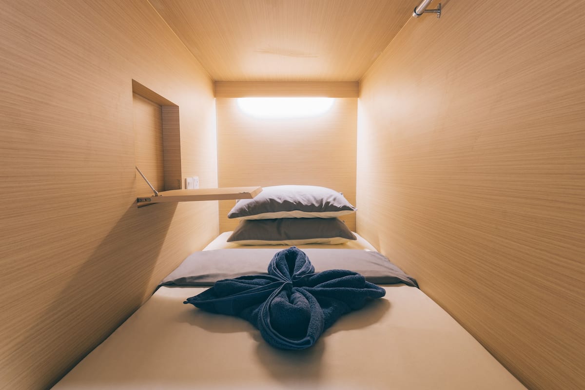 Single Capsule in Mixed Dormitory Room | Iron/ironing board, free WiFi, bed sheets