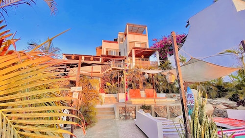 Outsite Todos Santos – Formerly Perro Surfero Hotel Boutique
