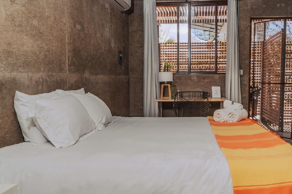 Comfort Double Room, Terrace | 1 bedroom, individually decorated, individually furnished, desk