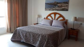 Superior Double Room, Balcony (104) | Desk, blackout drapes, free WiFi, bed sheets