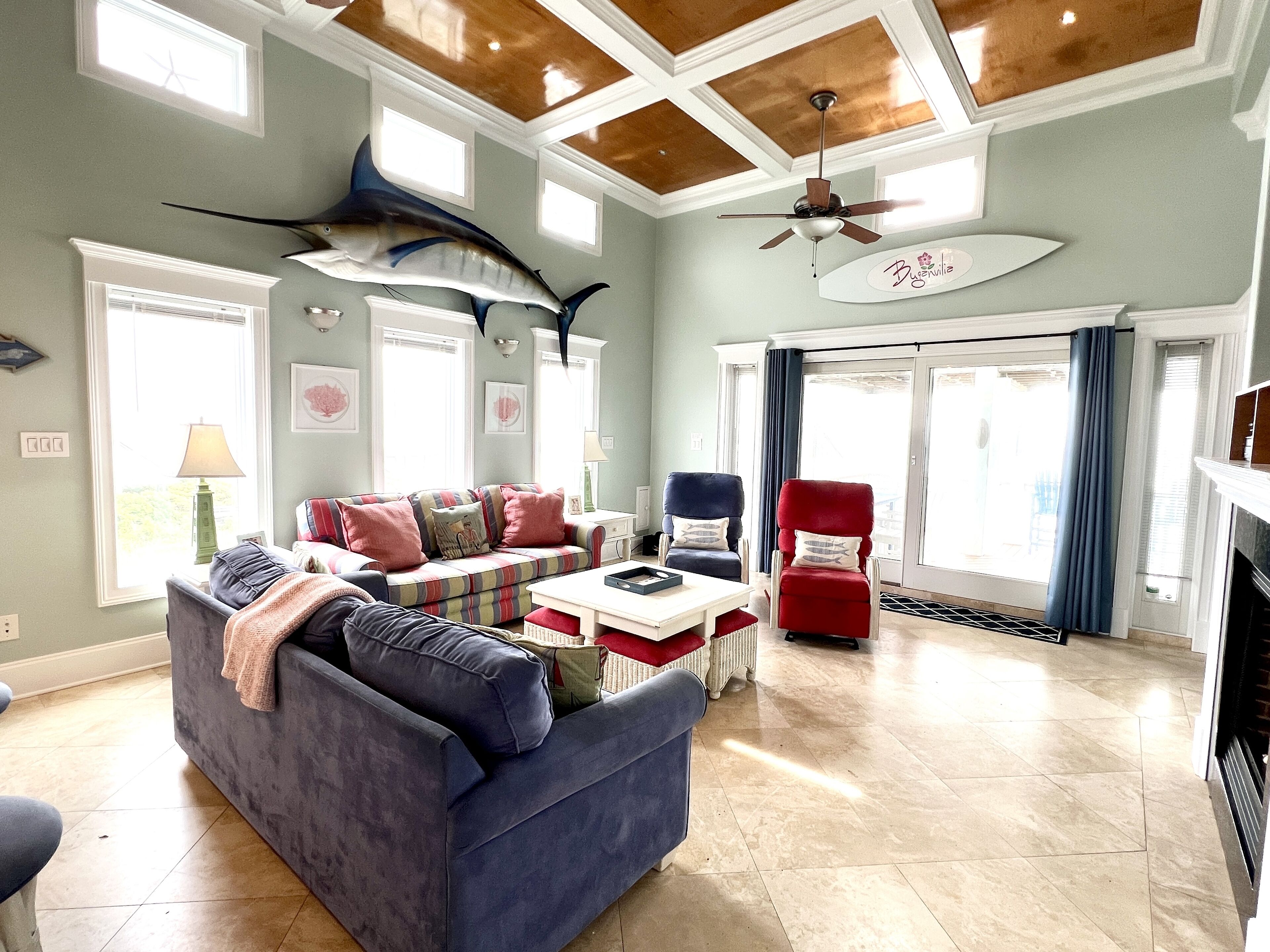 LUXURY CONDO WITH PRIVATE BEACH ACCESS | UNBEATABLE OCEAN AND SOUND VIEWS