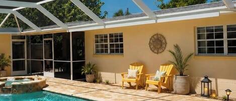 Outdoor pool, a heated pool