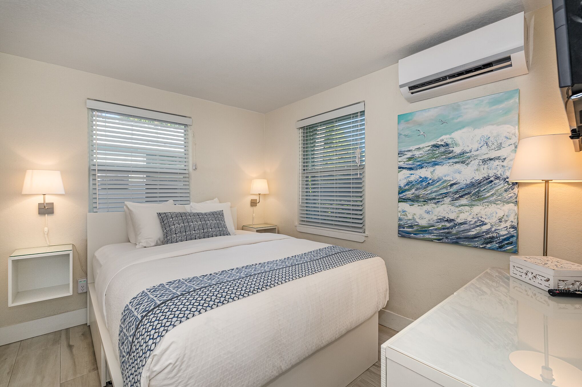 1 bedroom, iron/ironing board, travel cot, free WiFi