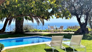 Pool - Villa Vista spectacular house in Platja d'Aro with sea views and private pool (Platja d'Aro)