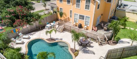 Udendørs pool, opvarmet pool