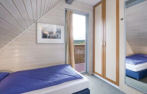3 Schlafzimmer, Reisekinderbett, Bettwäsche