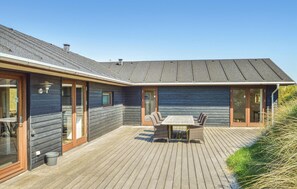 Ulkoruokailutilat