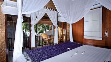 Quarto casal superior | Vista do quarto