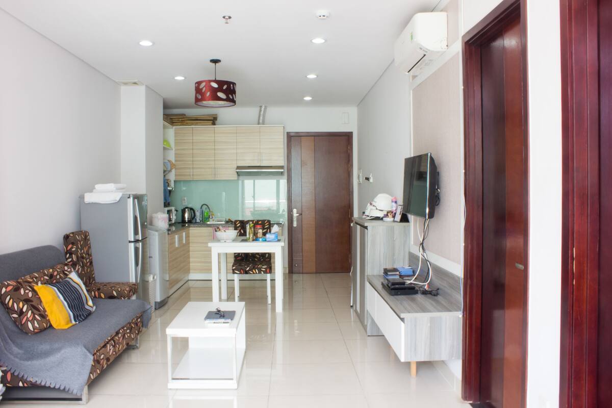 Apartment | Living area | Flat-screen TV