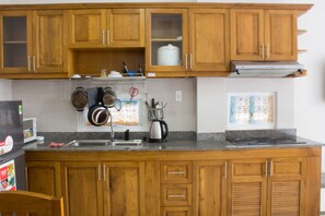 Standard Studio | Private kitchenette