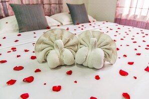 Room - May Kha Hotel (Mandalay)